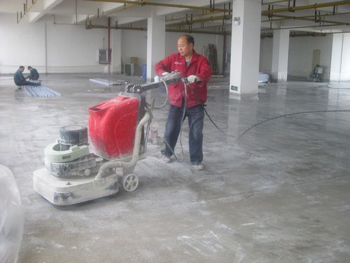 水泥地面硬化劑施工流程